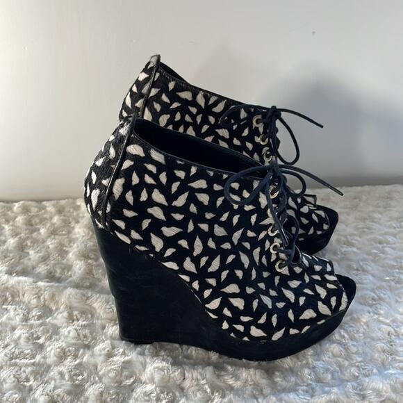Diane Von Furstenberg Open Toes Wedge Ankle  Boots Animal Print Size 8.5 M - Picture 13 of 14